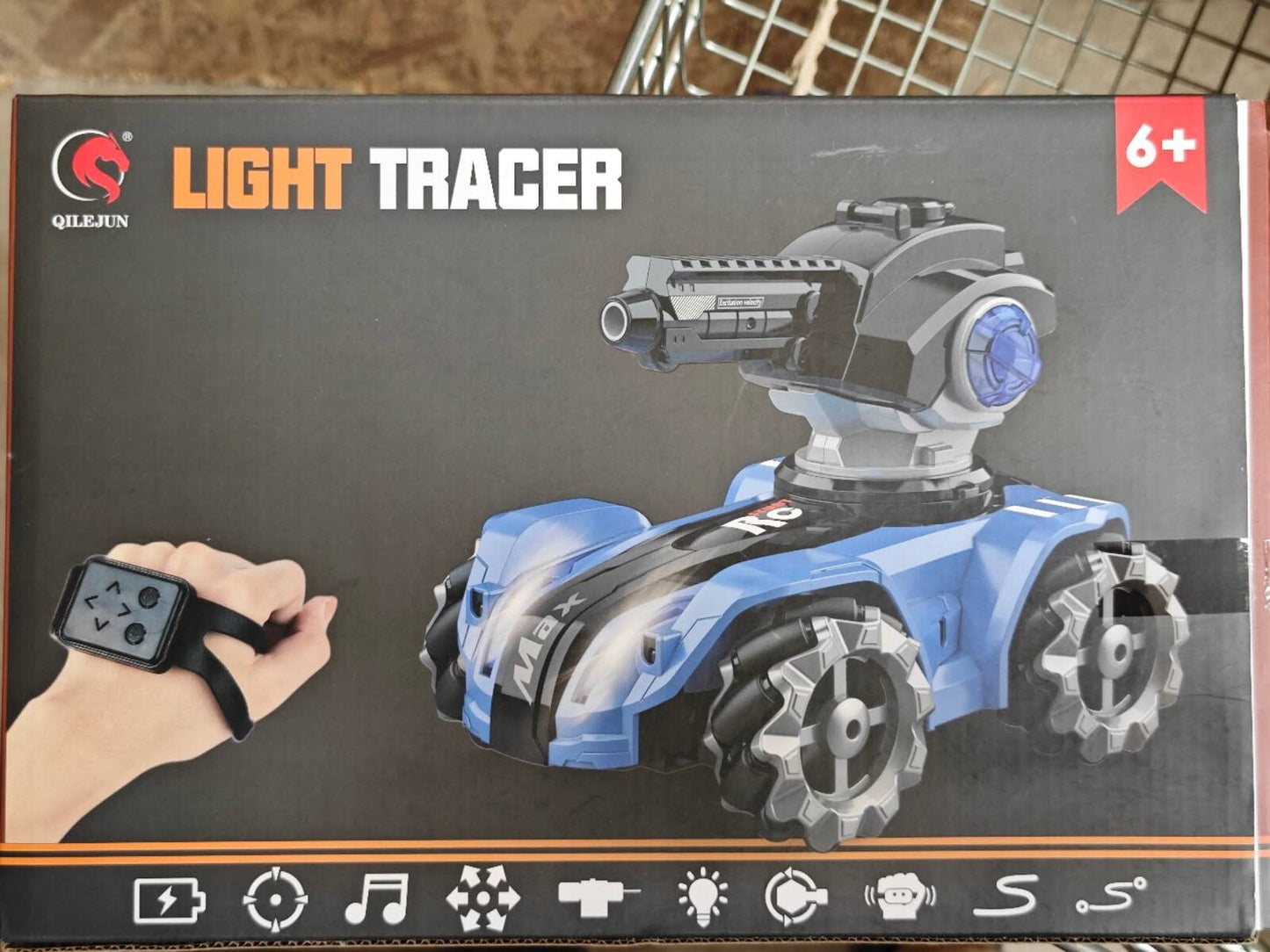 Tank Car Chase Light Spot Run, 4WD Battle Stunt Car with 360°Rotating LED， Music